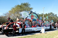 Other Floats & Spectators