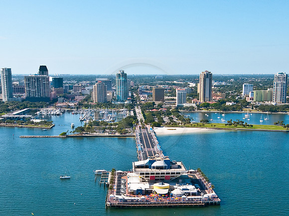 St Petersburg Pier-1001